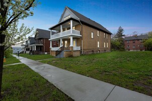 Apartamento, 3 quartos | Fachada