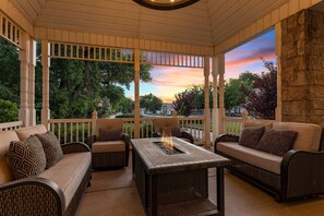 Ferienhaus, 6 Schlafzimmer | Terrasse/Patio