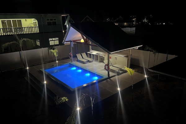 Outdoor pool, sun loungers