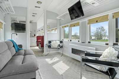 Crooked Lake Express