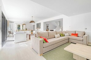 Smart TV, offices - Exceptional villa- AC- 5BR-10P- Baie des Canebiers (Saint-Tropez)