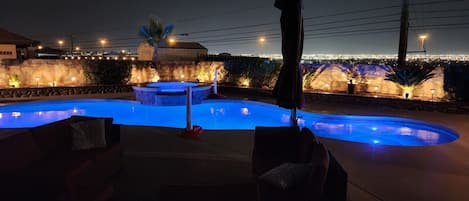 Piscine extérieure, piscine chauffée