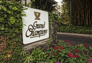 Unclassified image, 4 of 7, button - Grand Champions | Ocean View 5 BR, Sleeps 12 | Car Incl. w/ 6+ Nights | GCH ML-1149 by KBM (Wailea)