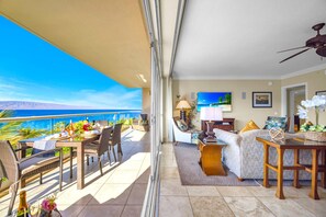 تناول الطعام بالخارج