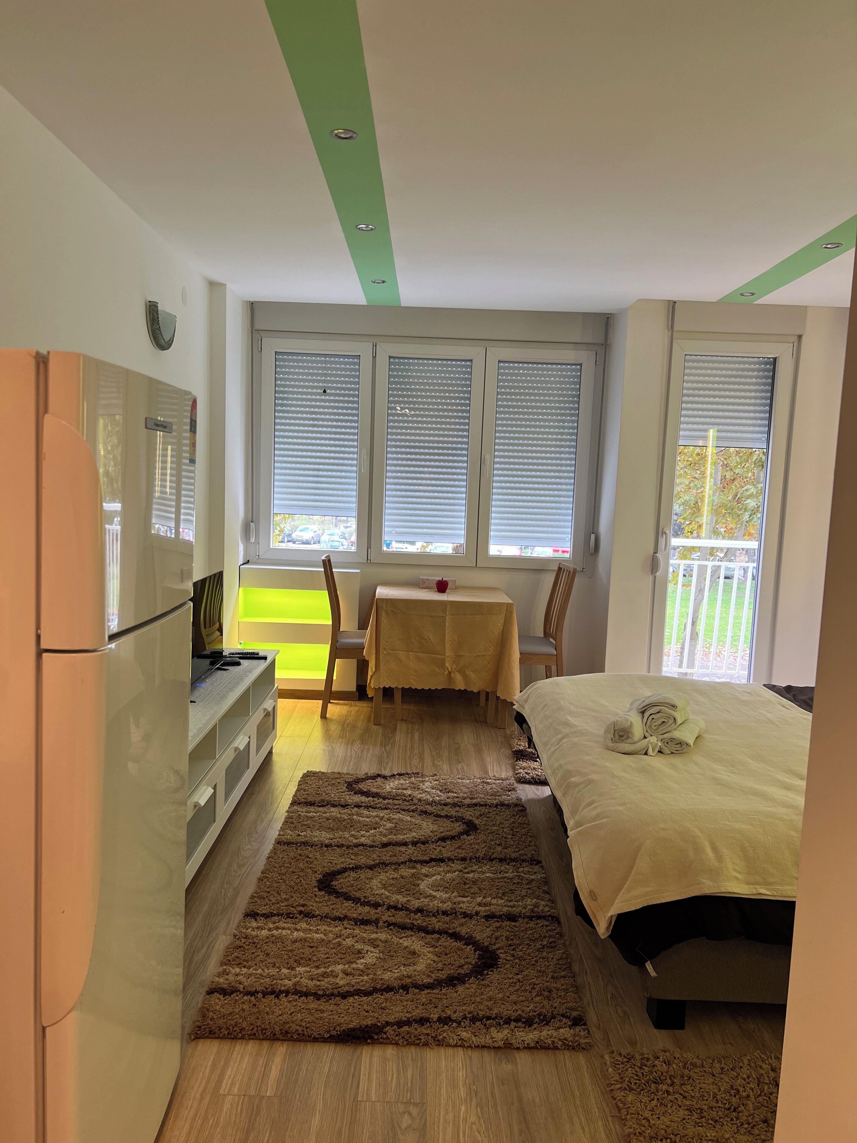 1 bedroom, iron/ironing board, WiFi, bed sheets