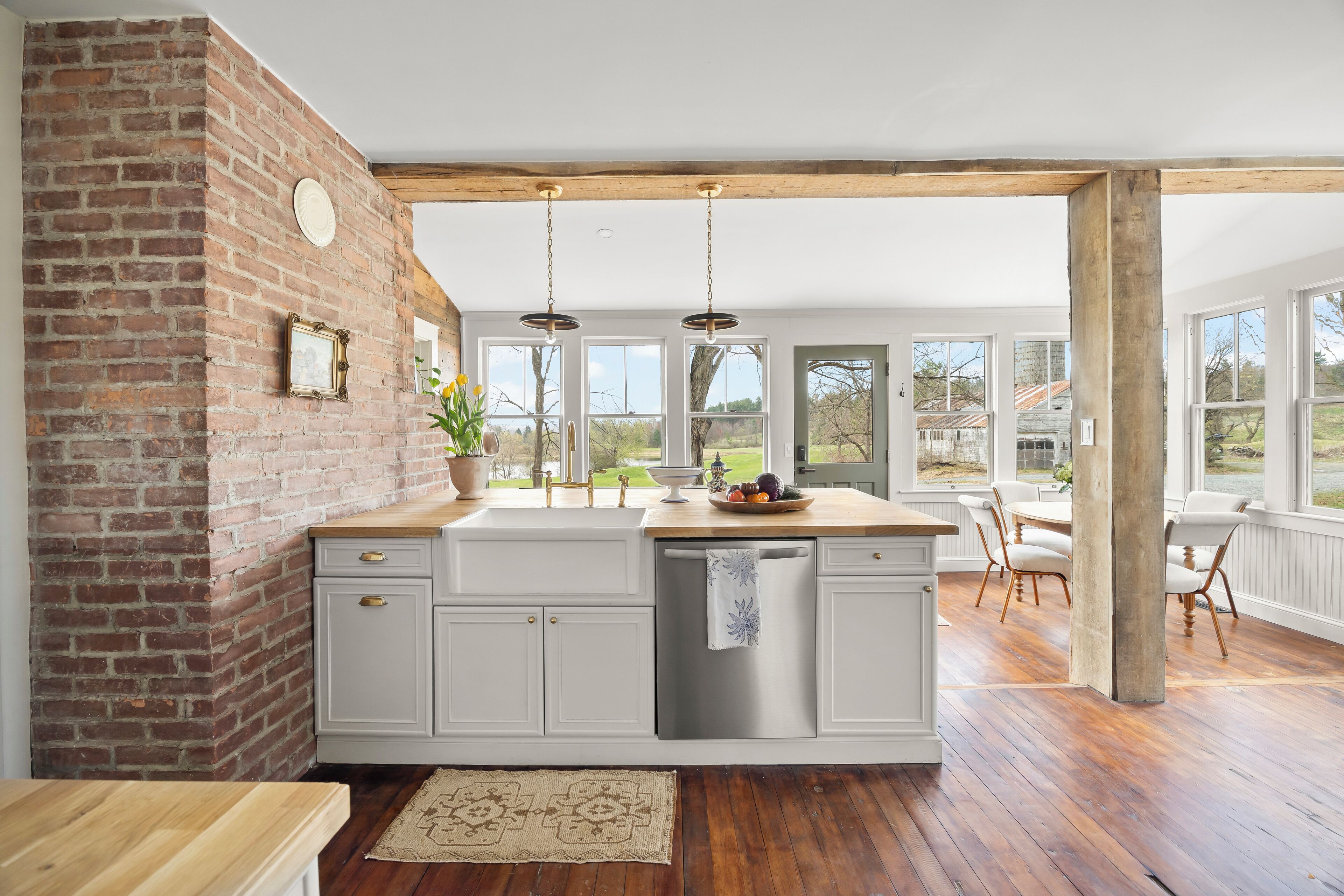 Microwave, oven, dishwasher