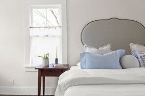 5 Schlafzimmer, Bügeleisen/Bügelbrett, WLAN, Bettwäsche