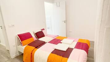3 bedrooms, WiFi, bed sheets