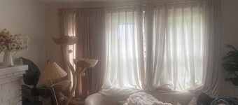 4-bedroom house in awesome Cranford with WiFi, AC, Parking 