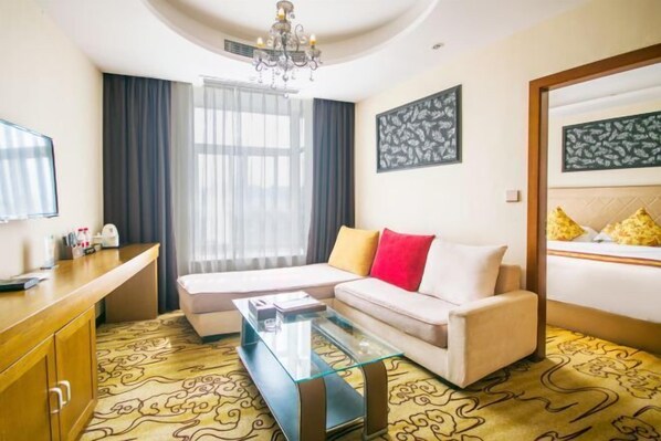 Living area - Yuquan Hotel (Zhenning)