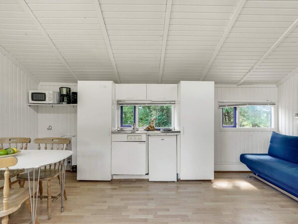 Interior - 4 Person Holiday Home in Hampen (Hampen)