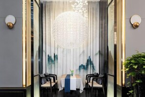 Interior - Haiyi International Hotel (Huaihua Railway Station Xintiandi Plaza) (Huaihua)