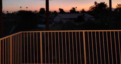 Spacious 5-bedroom house in Charming Mesa with Sparkling Heated Pool