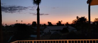 Spacious 5-bedroom house in Charming Mesa with Sparkling Heated Pool