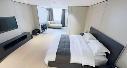 Langquan Bay Hotel (Guangzhou South Railway Station)