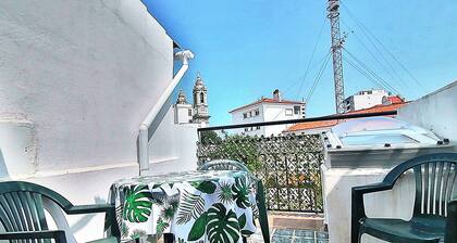 Casa do Pino 164724/AL Typical Portuguese house terrace in Faro city center.