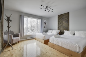 4 chambres, fer et planche à repasser, Wi-Fi, draps fournis