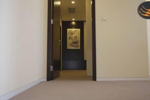 Interior - Spring Hotel (Dacheng)