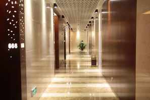 Interior - Spring Hotel (Dacheng)