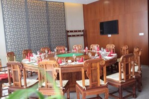 Dining - Spring Hotel (Dacheng)