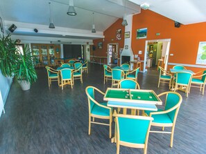 Apartment | Tempat makan