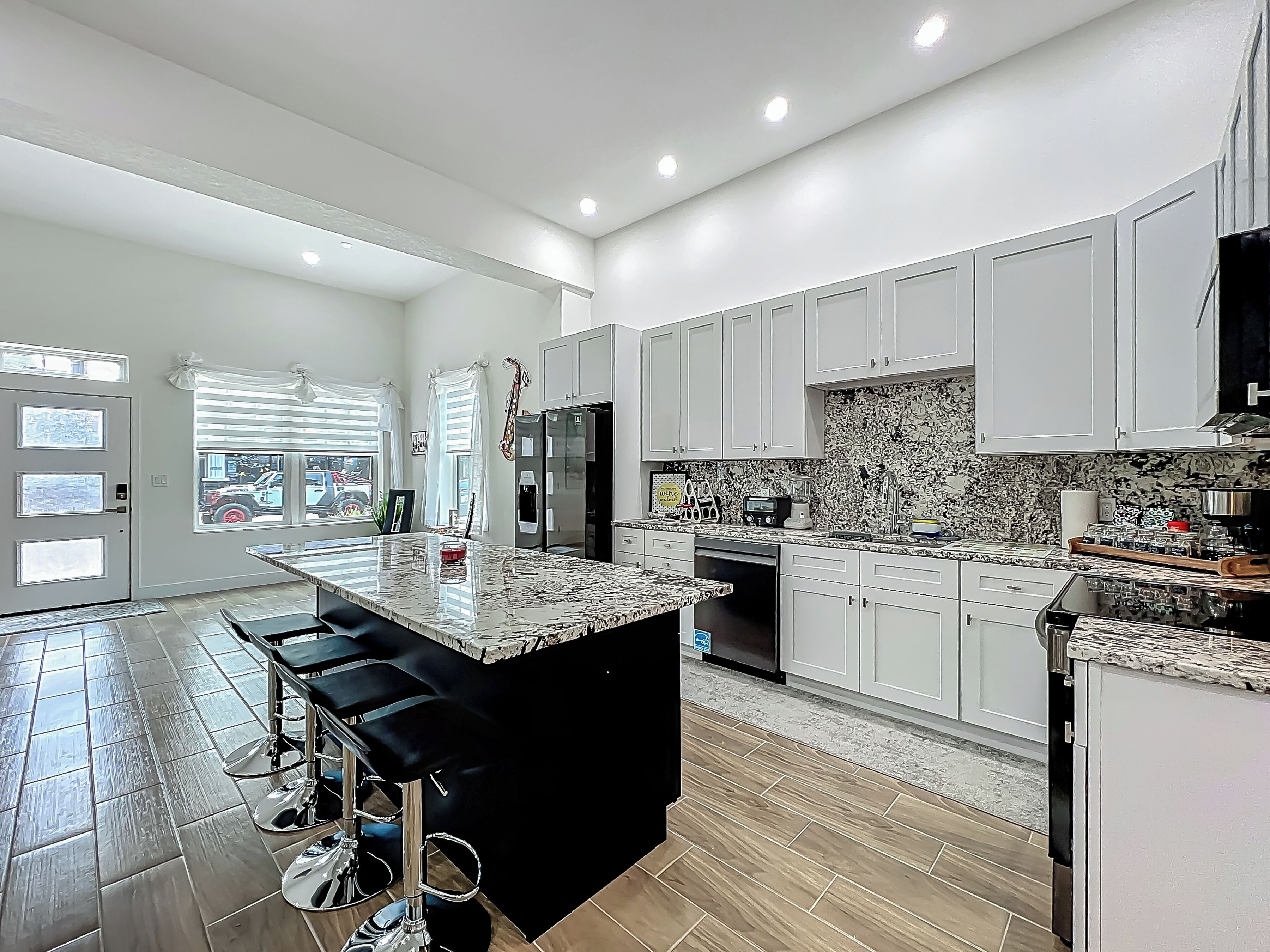 微波炉、烤箱、炉灶、洗碗机