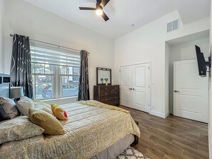 2 Schlafzimmer, Bügeleisen/Bügelbrett, WLAN, Bettwäsche