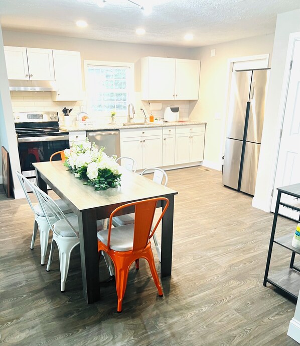 Microwave, oven, stovetop, dishwasher