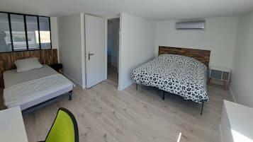 3 sovrum, skrivbord, strykjÀrn/strykbrÀda och gratis wi-fi