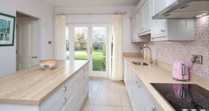 3-bedroom house in lovely Thomastown at 15th fairway of Mount Juliet Golf Course