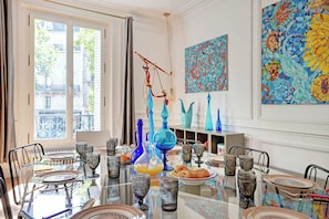 Apartment | Dining