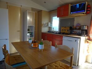 Dining - çà m'suffit" MOBILHOME (Agde)