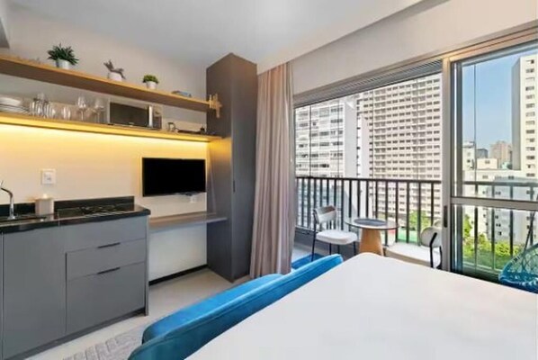 1 chambre, fer et planche à repasser, Wi-Fi, draps fournis