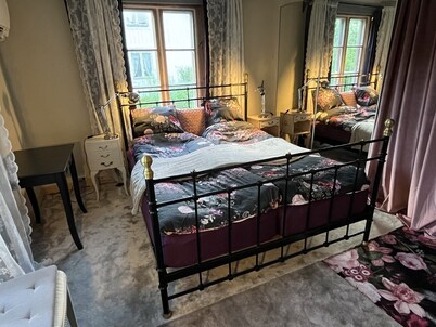 Rosendala by House Viola, sleeps 7