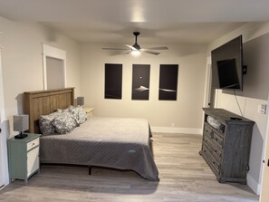 4 soverom, wi-fi (inkludert) og sengetøy