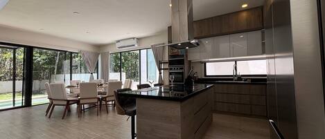 Fridge, microwave, oven, coffee/tea maker