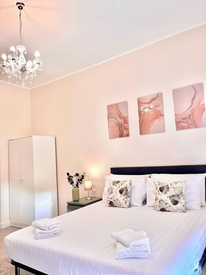 2 Schlafzimmer, Bügeleisen/Bügelbrett, WLAN, Bettwäsche