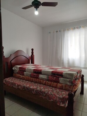 1 bedroom, iron/ironing board, free WiFi - Comfortable apartment 150 meters from Praia Grande! (Praia Grande Ubatuba)