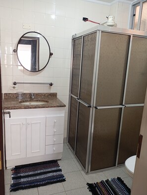 Shower - Comfortable apartment 150 meters from Praia Grande! (Praia Grande Ubatuba)