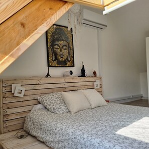 1 chambre, fer et planche à repasser, Wi-Fi, draps fournis