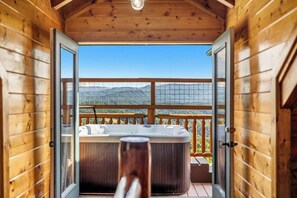 Bain à remous intérieur