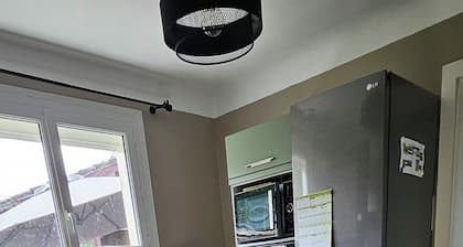 Vacation home; 5 min from the center of Dax and 30 min from the beaches