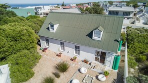 Exterior - Plover Place | Coastal Nr Breakfast Bays Pools (Vermont)