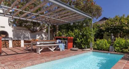 34 Mossel River 8 | Sleeps 8 | Ocean Views | Pool