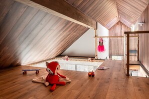 Children’s area - Villa in Ardennes Near Scenic Forest Trails (La Roche-en-Ardenne)