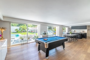 Spielezimmer