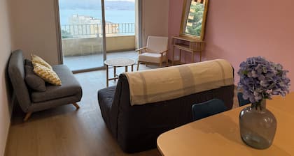 Face Ă la mer, Appartement neuf avec vue magique