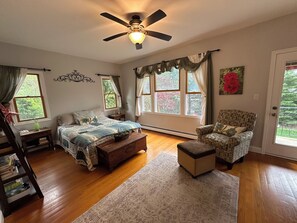 4 chambres, fer et planche à repasser, Wi-Fi, draps fournis