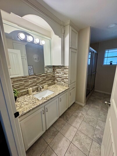 Spacious 3BR/2BA Home – Near Airport & La Plaza Mall, Perfect for Families!