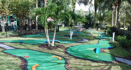 Disney Charm, Steps From Pool and Clubhouse!